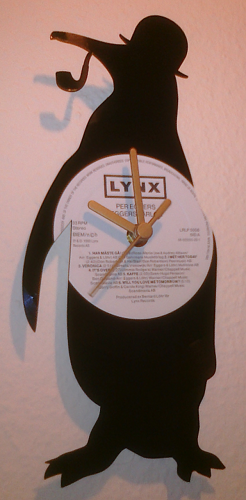 "Pinguin-Uhr (2011-02)"